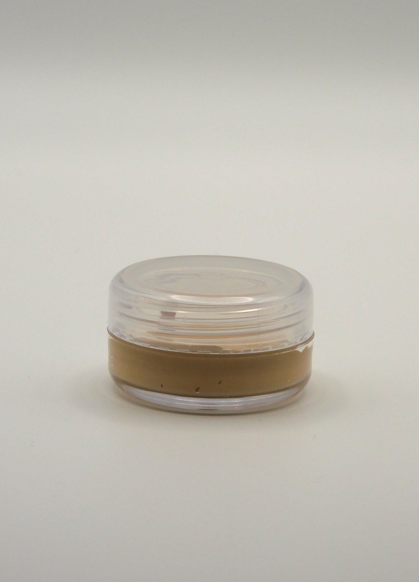 Light Beauty Balm Concealer & Foundation